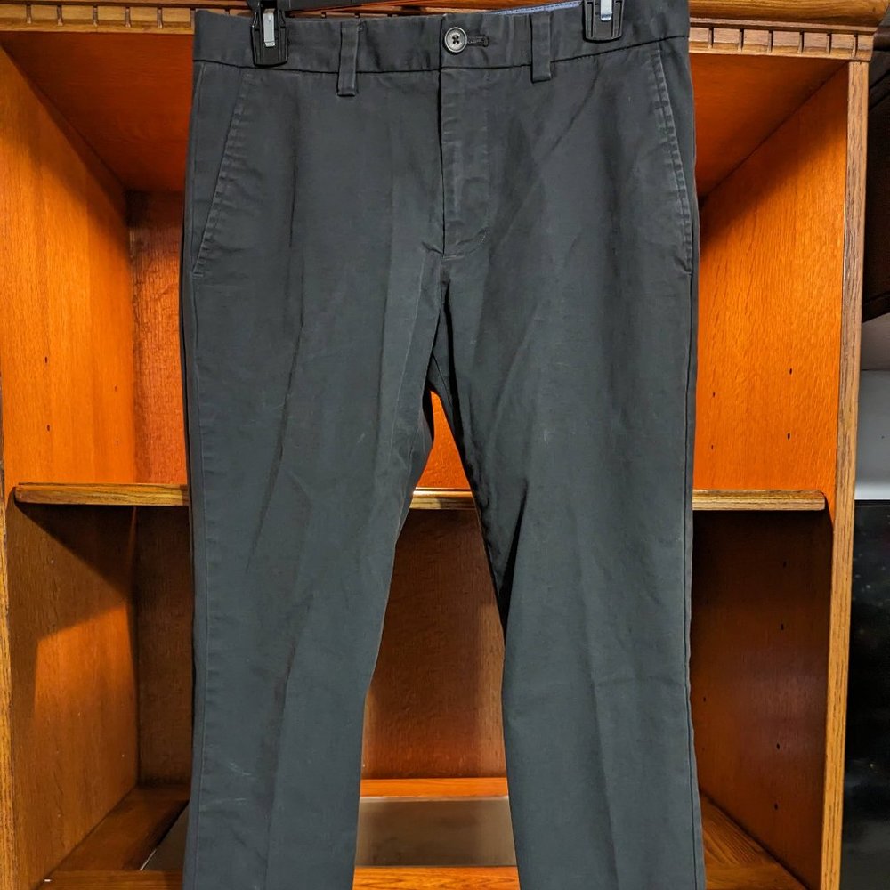 Banana Republic Men's Aiden Chino Straight Flat Front Dark Grey (29Wx32L)